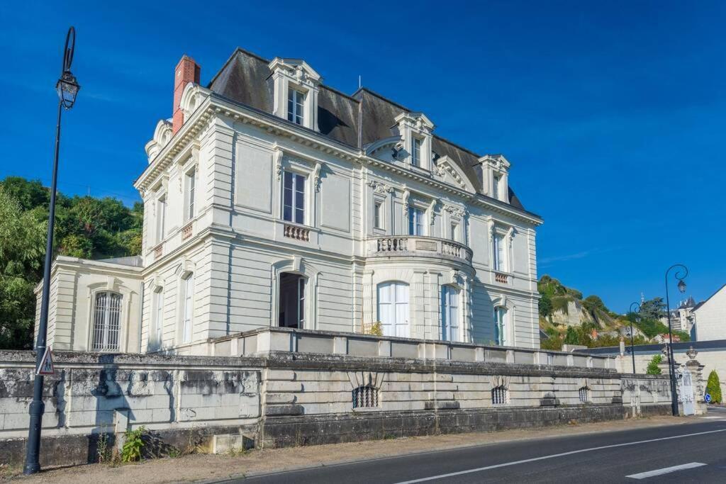 סומור Appartement Vue Imprenable Sur La Loire !!! מראה חיצוני תמונה