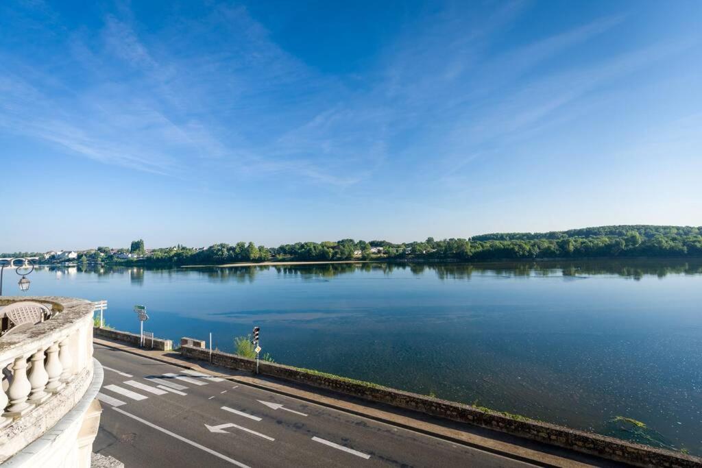סומור Appartement Vue Imprenable Sur La Loire !!! מראה חיצוני תמונה